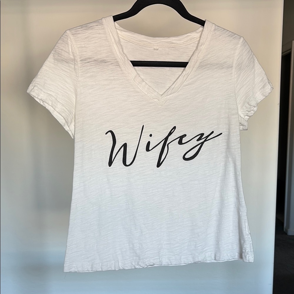 White Graphic Crop Short Sleeve Tee
